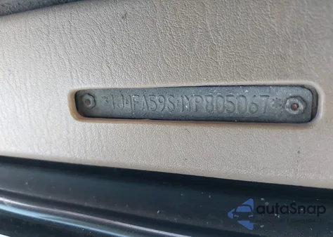 2000 Jeep Wrangler Sahara from USA, damaged, VIN 1J4FA59S4YP805067